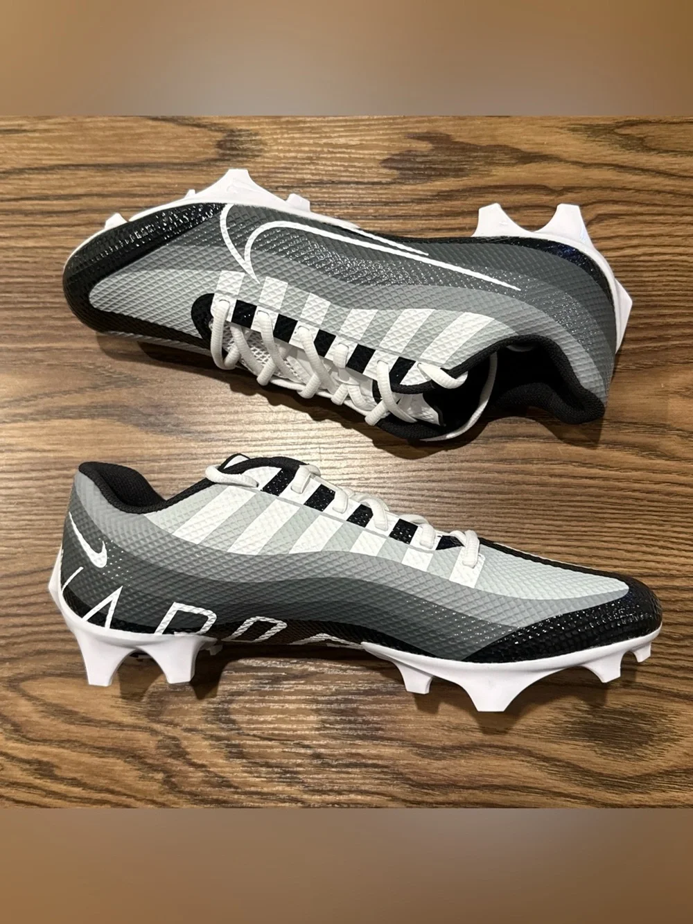 Size 11 Nike Vapor Edge Speed 360 Smoke Black Grey Football Cleats DQ5110-001
